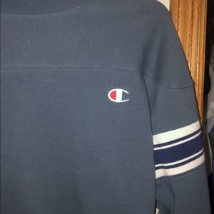 Champion Tops - Champion long sleeve crop top Champion Tops - Champion long sleeve crop top